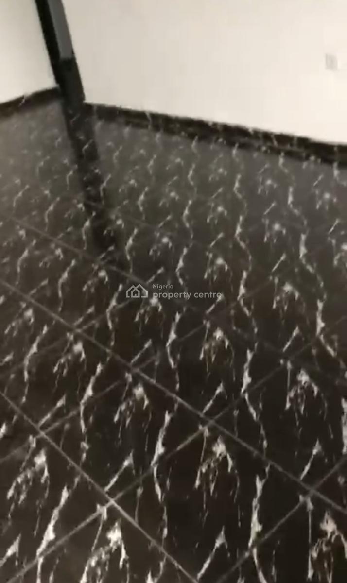 Standard 2 Bedroom Apartment, Along Ajuwon Akute Road, Ojodu, Lagos, Flat / Apartment for Rent