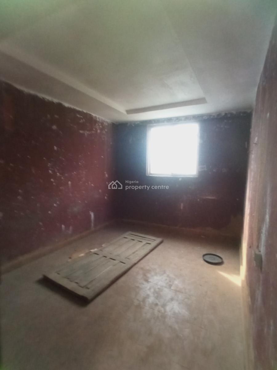 a Mini Flat, Close to Olopomeji, Oworonshoki, Kosofe, Lagos, Mini Flat (room and Parlour) for Rent