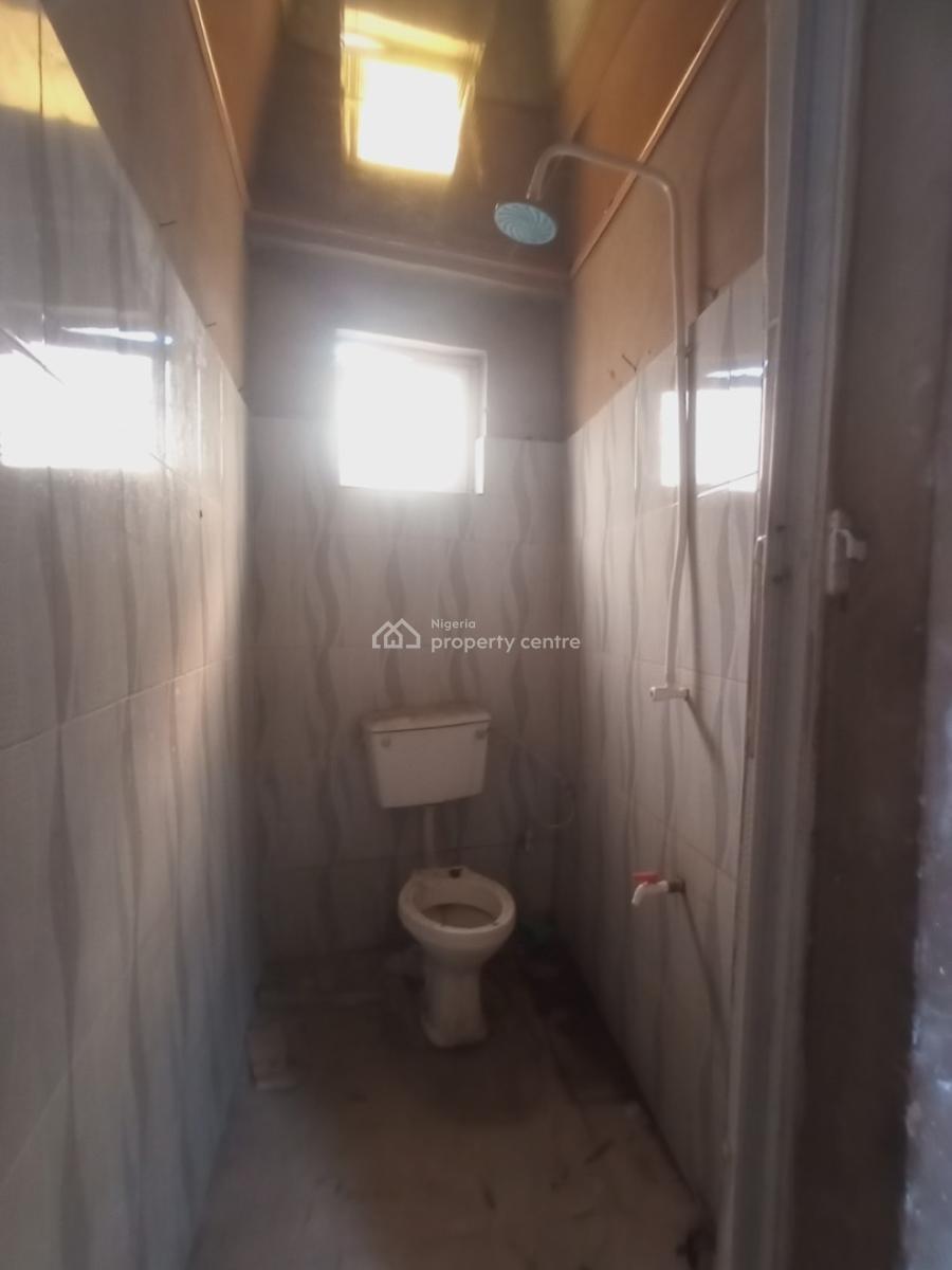 a Mini Flat, Close to Olopomeji, Oworonshoki, Kosofe, Lagos, Mini Flat (room and Parlour) for Rent