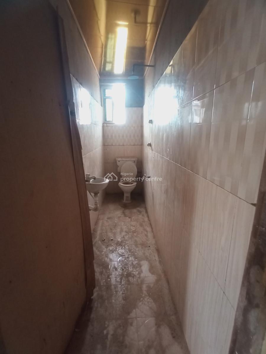 a Mini Flat, Close to Olopomeji, Oworonshoki, Kosofe, Lagos, Mini Flat (room and Parlour) for Rent