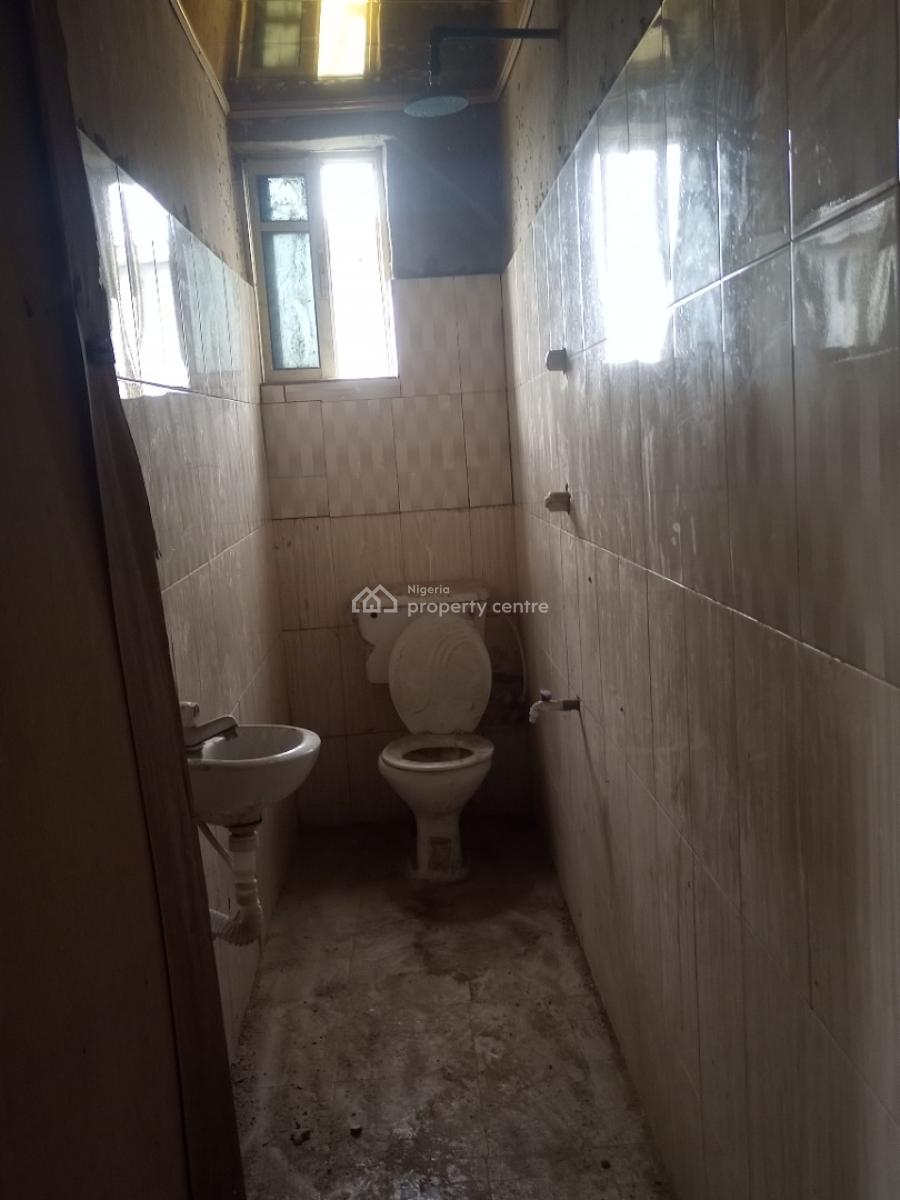 a Mini Flat, Close to Olopomeji, Oworonshoki, Kosofe, Lagos, Mini Flat (room and Parlour) for Rent