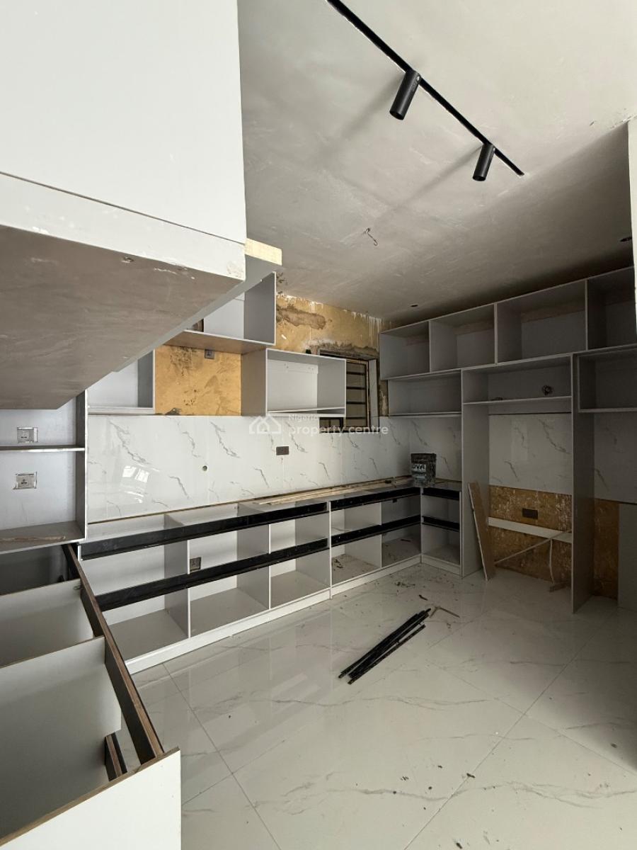 Newly Built 1 / 2 / 3 Bedroom Apartments with Bq, Lekki Phase 1, Lekki, Lagos, Flat / Apartment for Sale