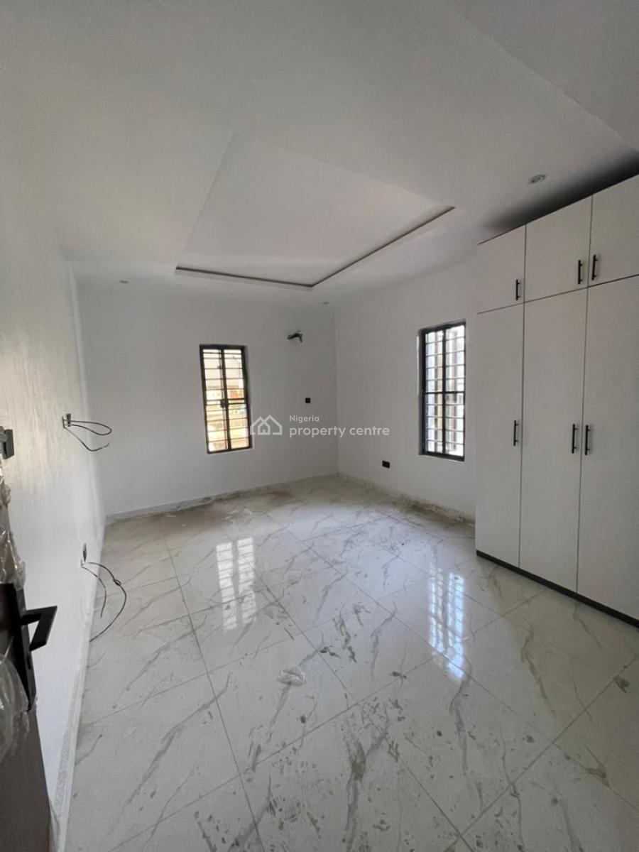 Quintessential 2 Bedroom Service Apartment, Igbo Efon, Lekki, Lagos, Flat / Apartment for Sale