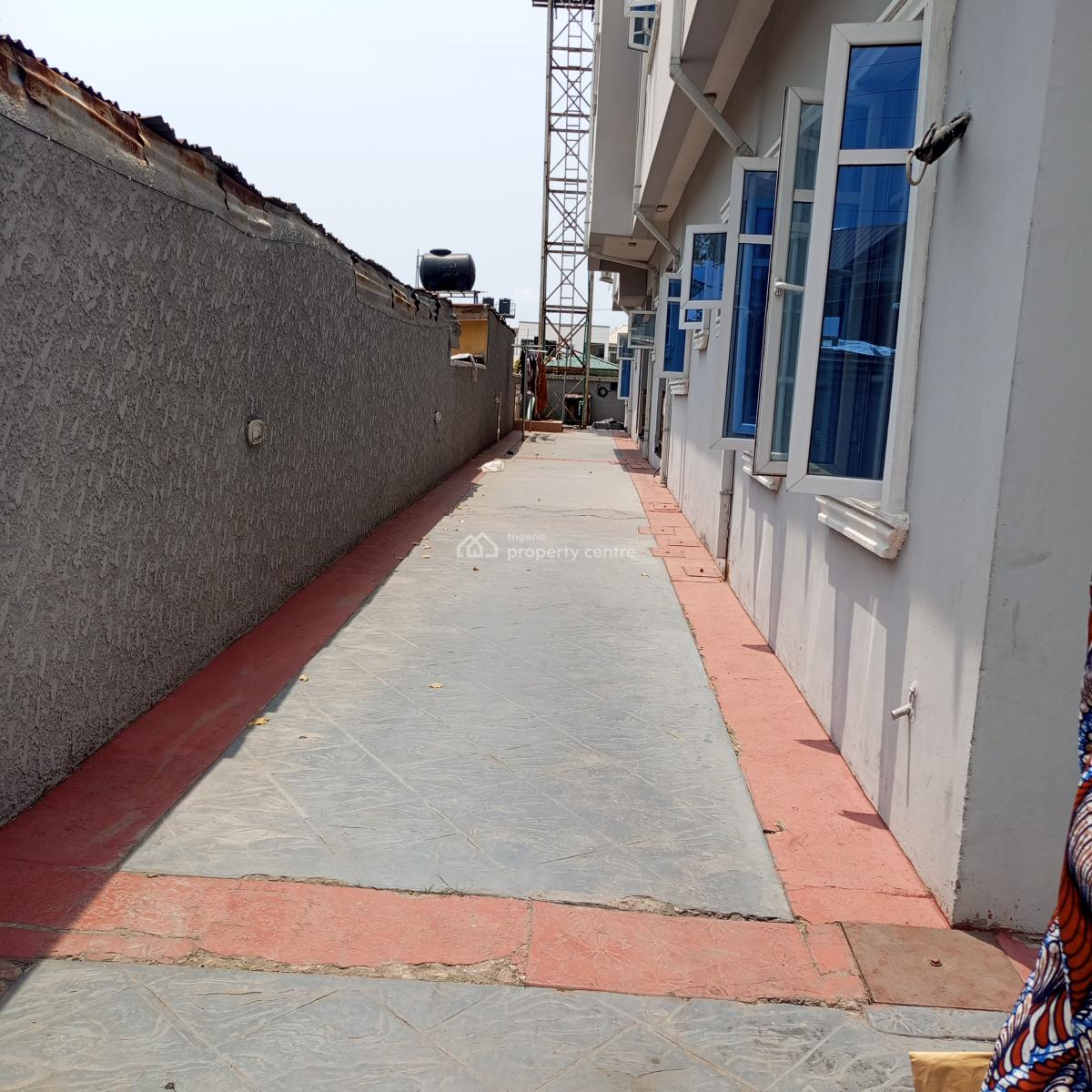 Beautiful Upstairs 3 Bedroom Flat, Off Mobil Road, Ilaje, Ajah, Lagos, Terraced Duplex for Rent