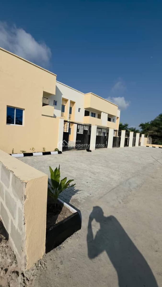 2 Bedroom Apartments in Abijo G.r.a Off Lekki-epe Expway, Lagos, Abijo G.r.a Off Lekki-epe Expressway, Abijo, Lekki, Lagos, Block of Flats for Sale