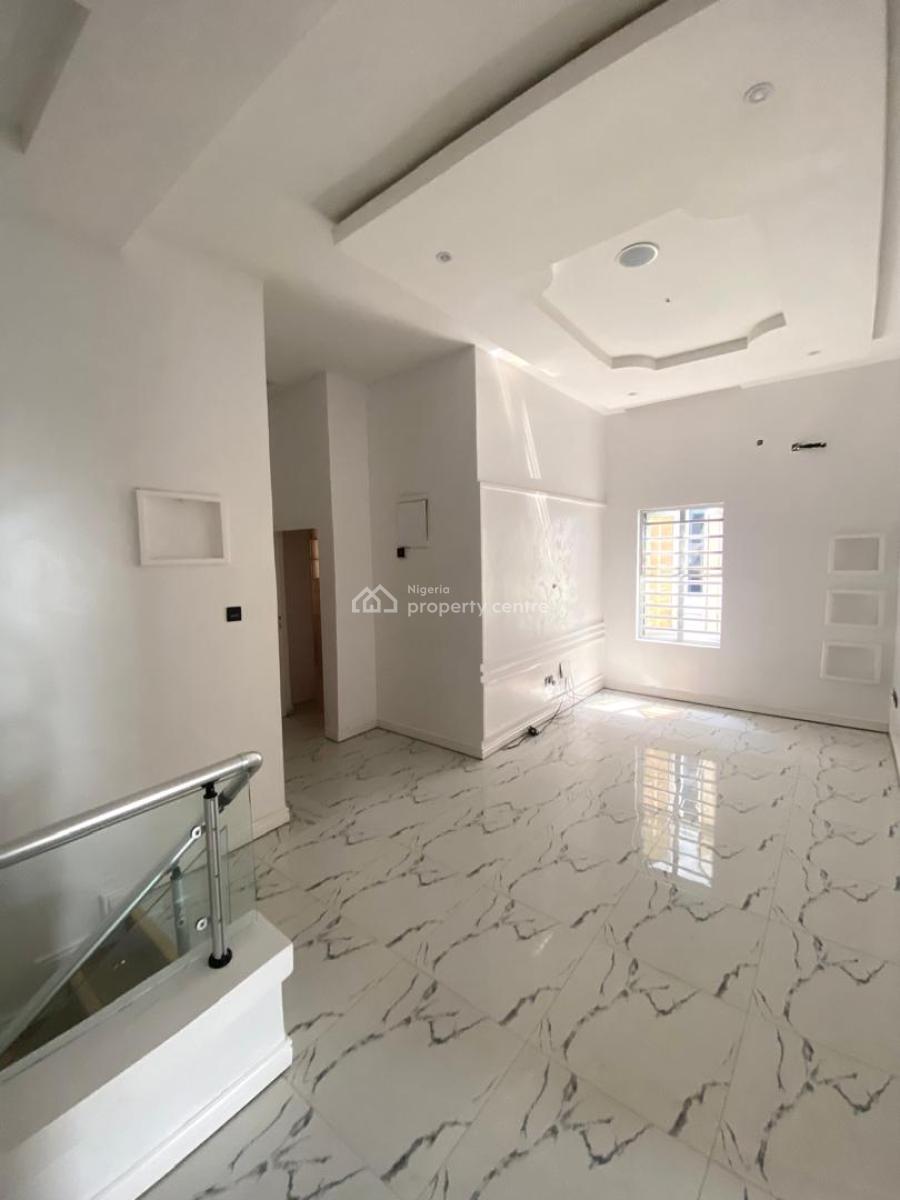 Well Finished 4bedroom Contemporary Design with a Bq, Cheveron Lekki, Lekki, Lagos, Detached Duplex for Sale