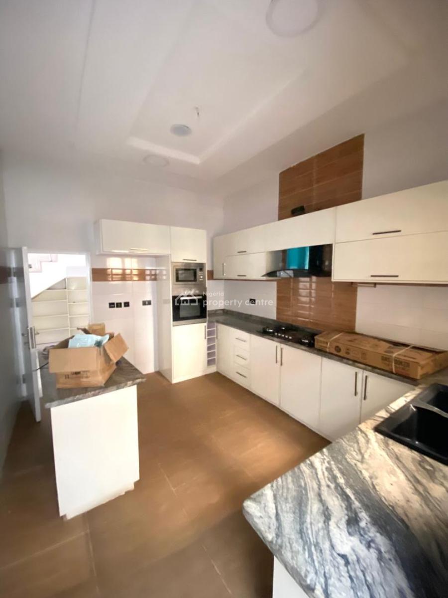 Well Finished 4bedroom Contemporary Design with a Bq, Cheveron Lekki, Lekki, Lagos, Detached Duplex for Sale