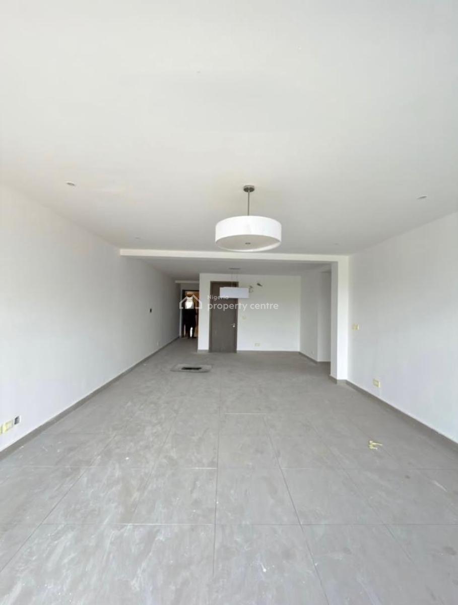 2 Bedroom Apartment with Gym, Pool, Elevator, Lekki Phase 1, Lekki, Lagos, Flat / Apartment for Rent