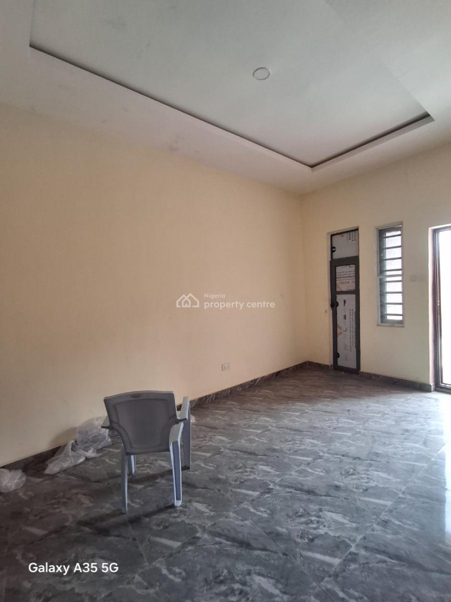 Neat 2 Bedroom Flat, Goodnews, Sangotedo, Ajah, Lagos, Flat / Apartment for Rent