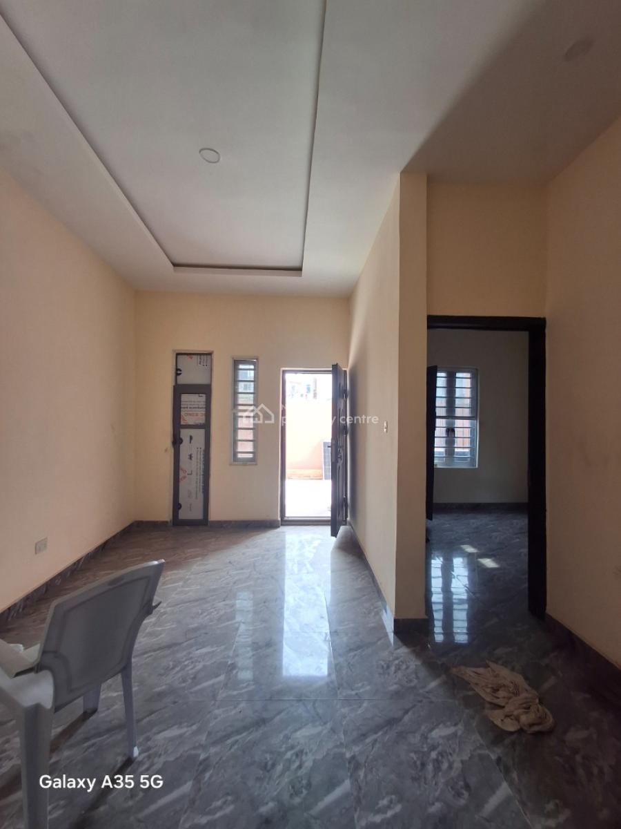 Neat 2 Bedroom Flat, Goodnews, Sangotedo, Ajah, Lagos, Flat / Apartment for Rent