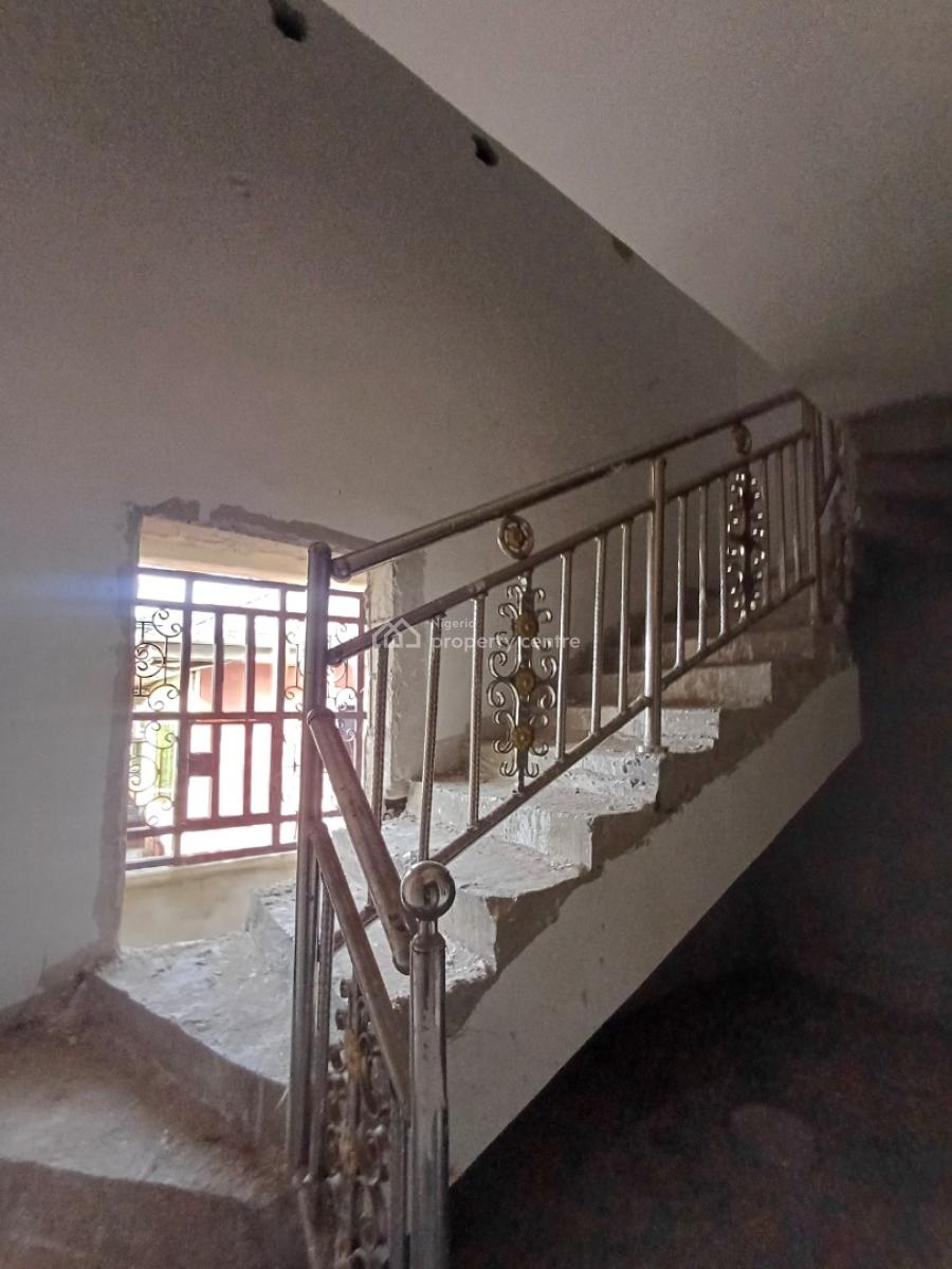 5 Bedroom Penthouse Wt 2 Flats, Majesty Estate, Nta Road, Port Harcourt, Rivers, Detached Duplex for Sale