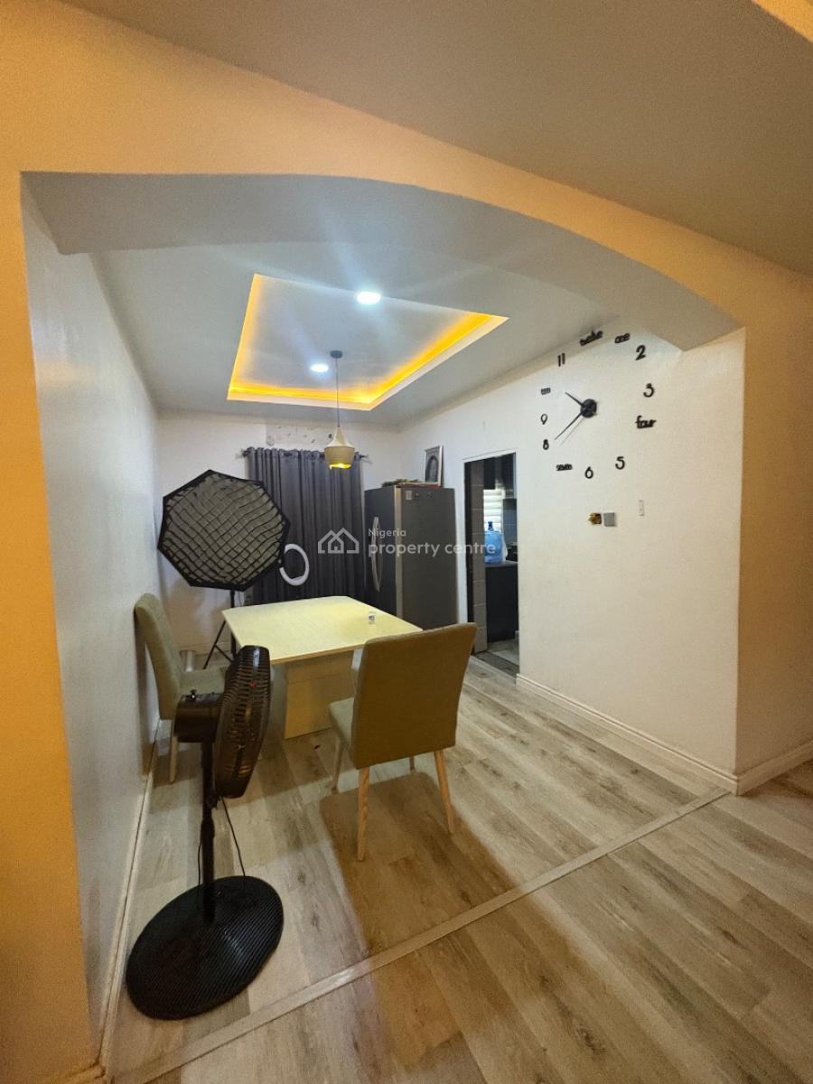 Luxury 3 Bedroom Block of Flat with Bq, Life Camp Junction, Life Camp, Abuja, Flat / Apartment for Sale