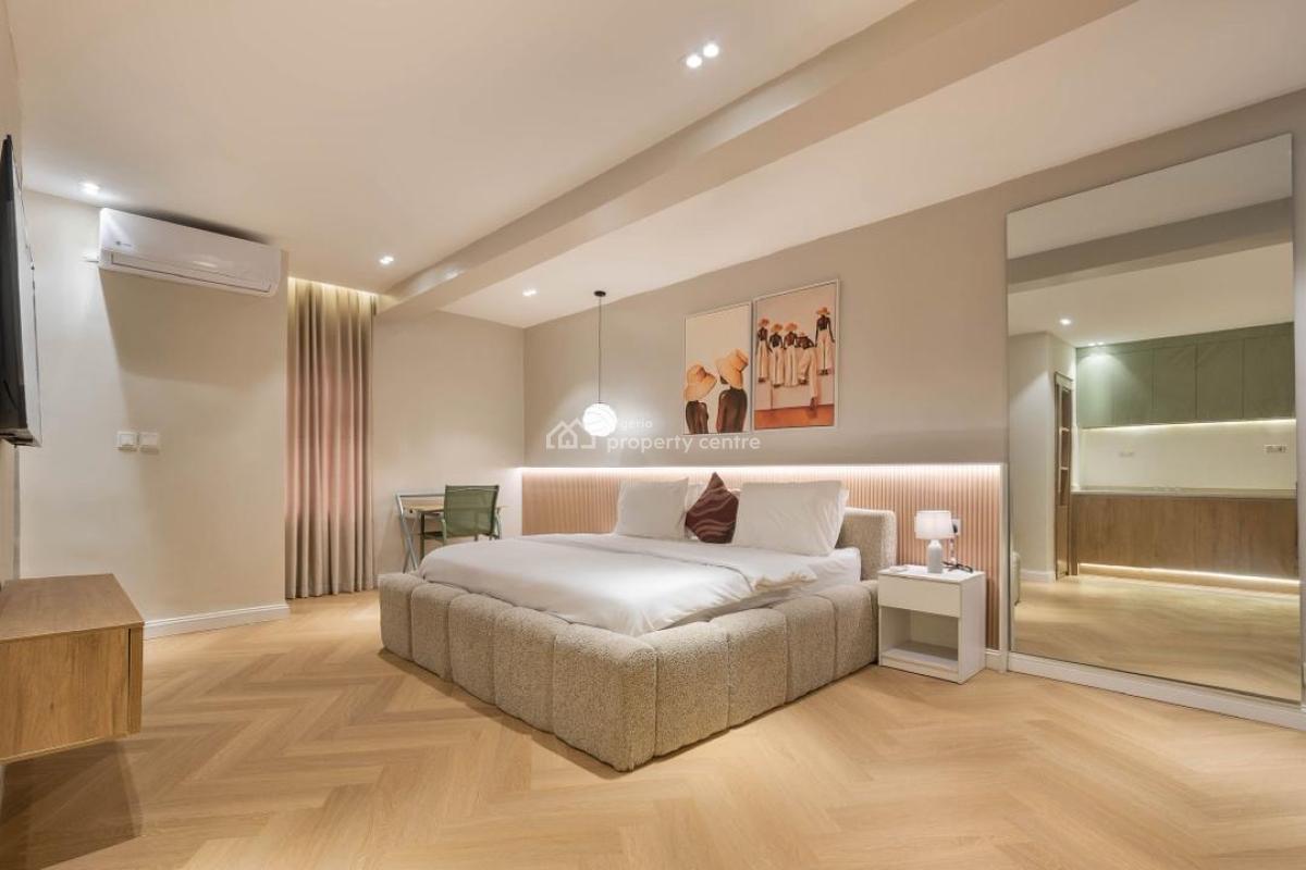 Luxury Studio Apartment with Gym, Off Admiralty Road, Lekki Phase 1, Lekki, Lagos, Flat / Apartment Short Let