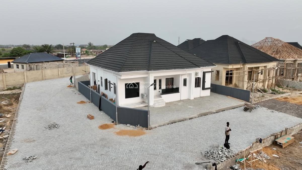4 Bedroom Bungalow with Bq in Ibeju-lekki (off-plan) -- ₦85m, Eleranigbe, Ibeju Lekki, Lagos, Detached Bungalow for Sale