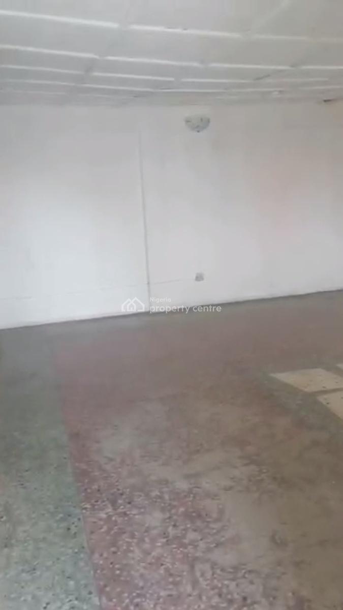 Spacious 3 Bedroom Apartment, Off Toyin Street, Ikeja, Lagos, Flat / Apartment for Rent