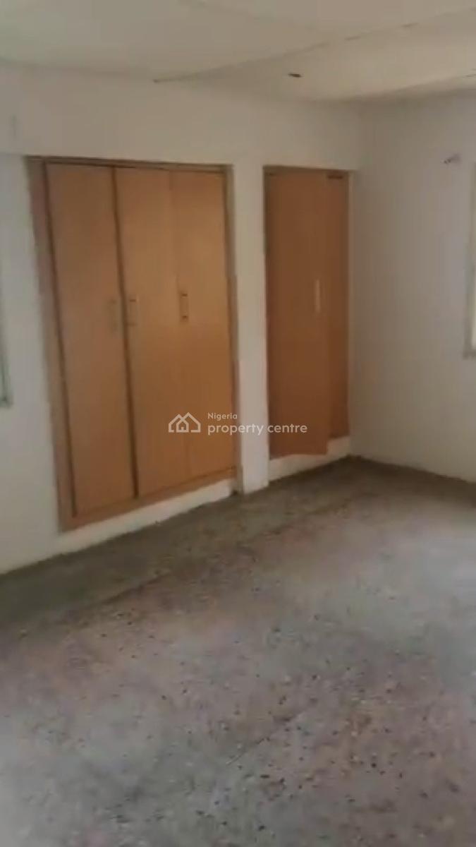 Spacious 3 Bedroom Apartment, Off Toyin Street, Ikeja, Lagos, Flat / Apartment for Rent