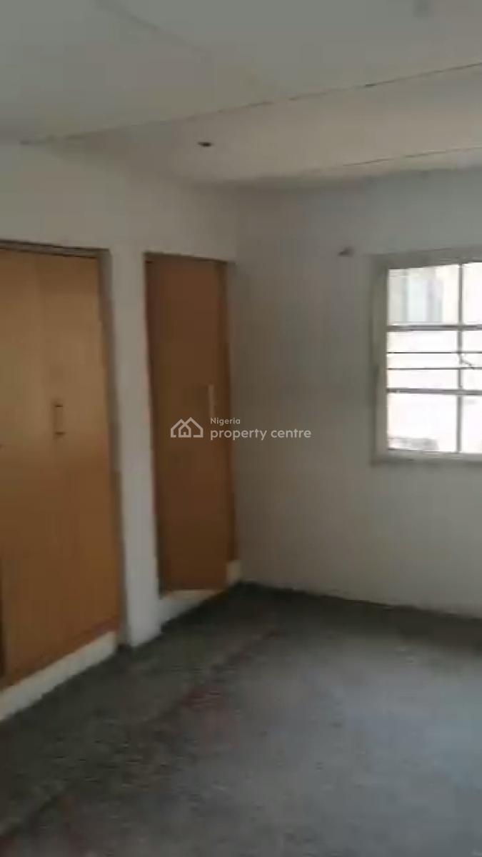 Spacious 3 Bedroom Apartment, Off Toyin Street, Ikeja, Lagos, Flat / Apartment for Rent