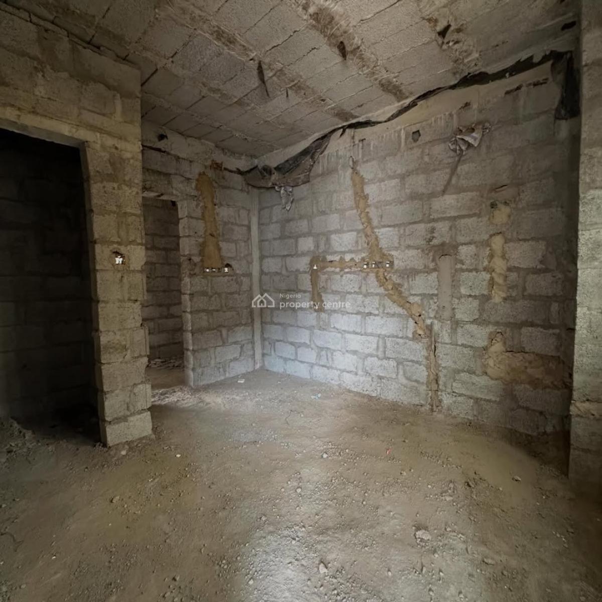 New 2-bedroom Apartment + Boys Quarters (semi-finished), Dakibiyu, Abuja, Block of Flats for Sale