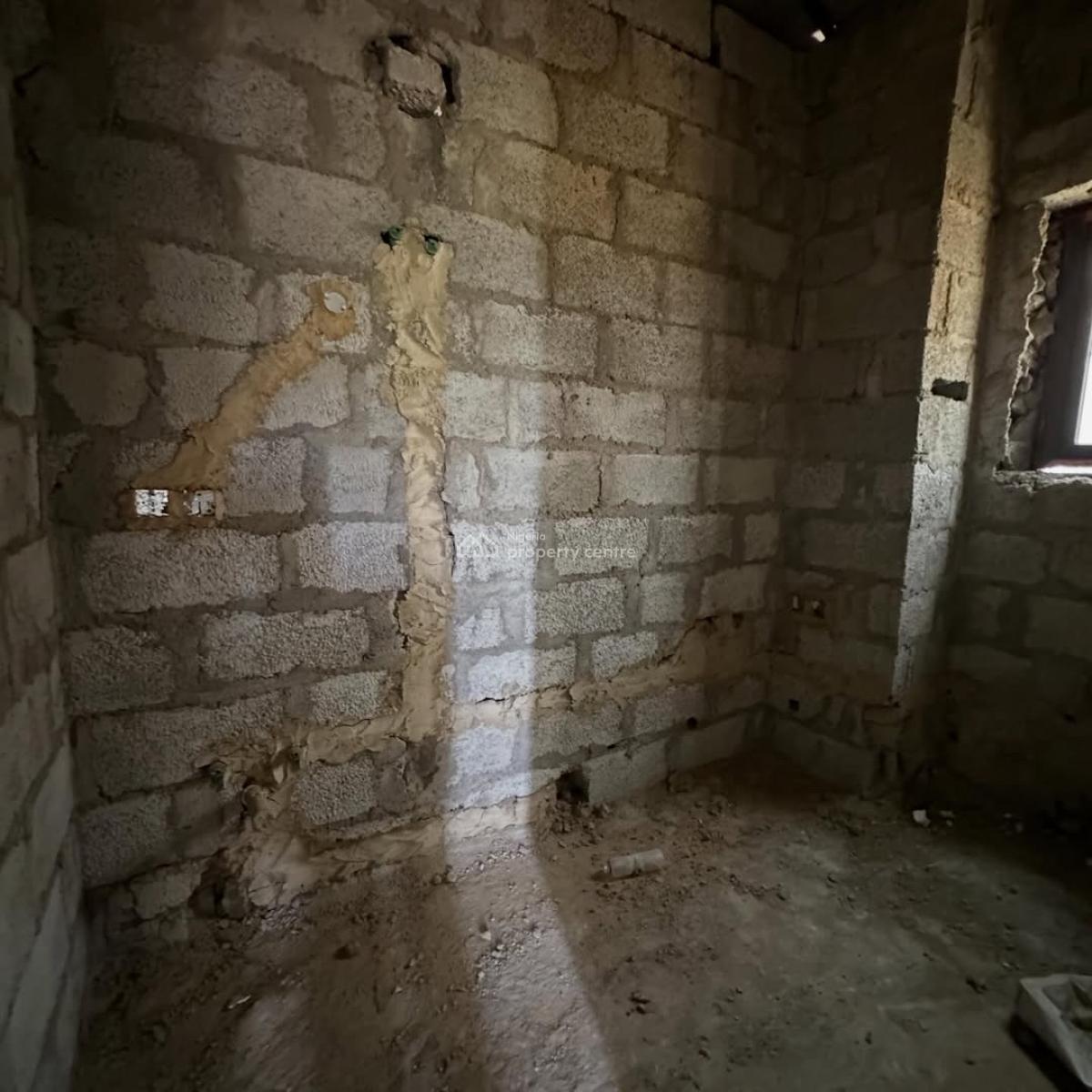 New 2-bedroom Apartment + Boys Quarters (semi-finished), Dakibiyu, Abuja, Block of Flats for Sale