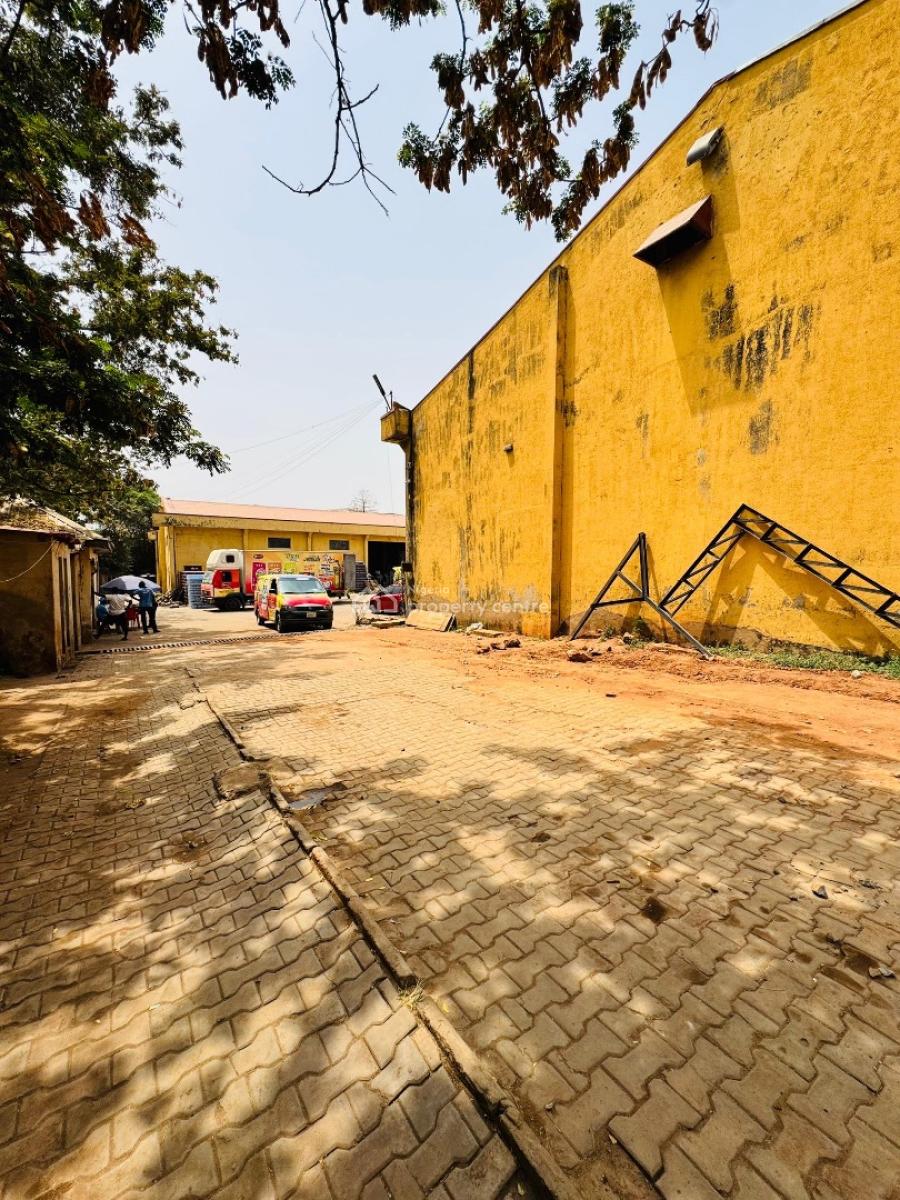 Prime Commercial Warehouse, Wuse, Abuja, Warehouse for Sale