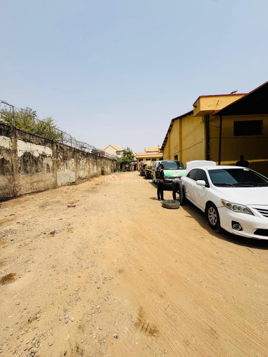 Prime Commercial Warehouse, Wuse, Abuja, Warehouse for Sale