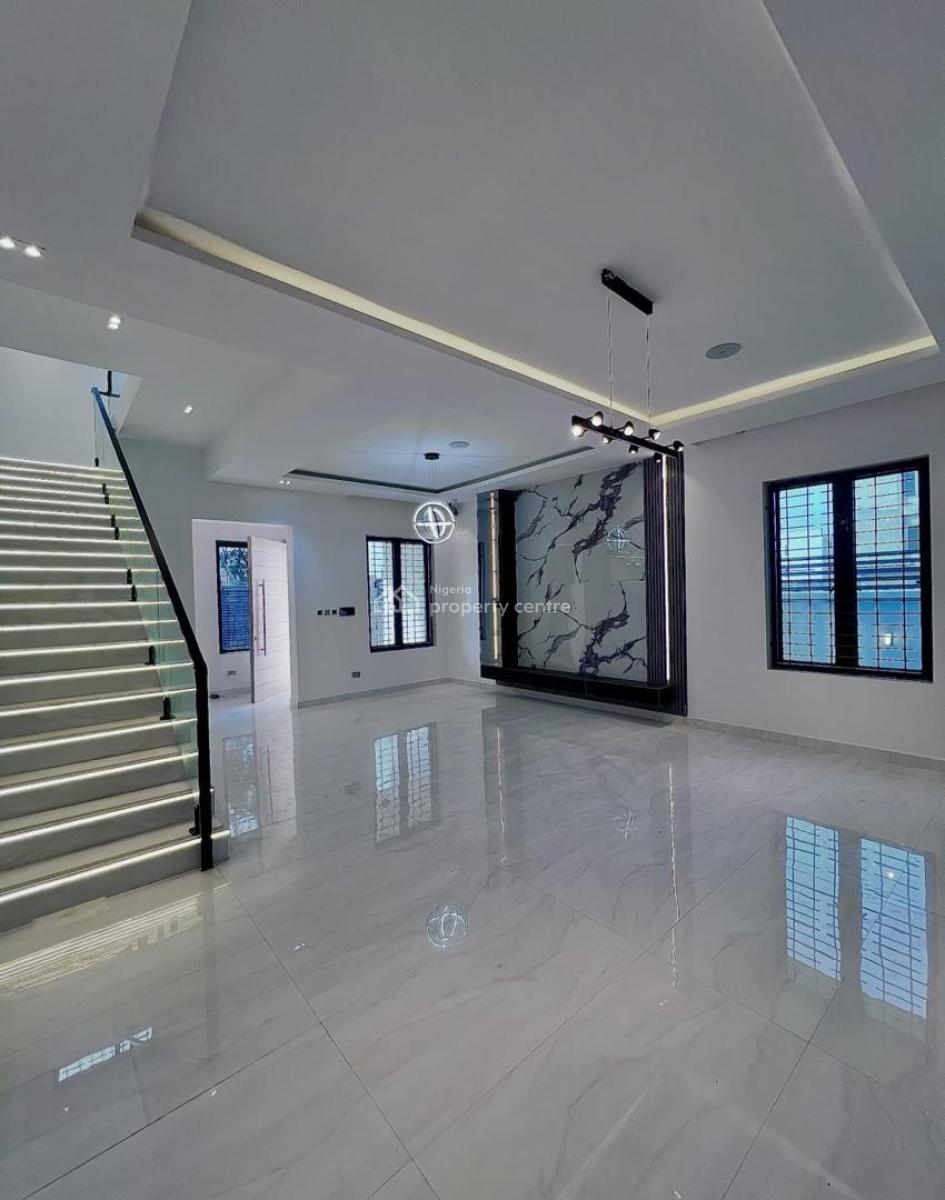 5 Bedroom Fully Detached Home with Pool & Bq, Lekki Phase 1, Lekki, Lagos, Detached Duplex for Sale