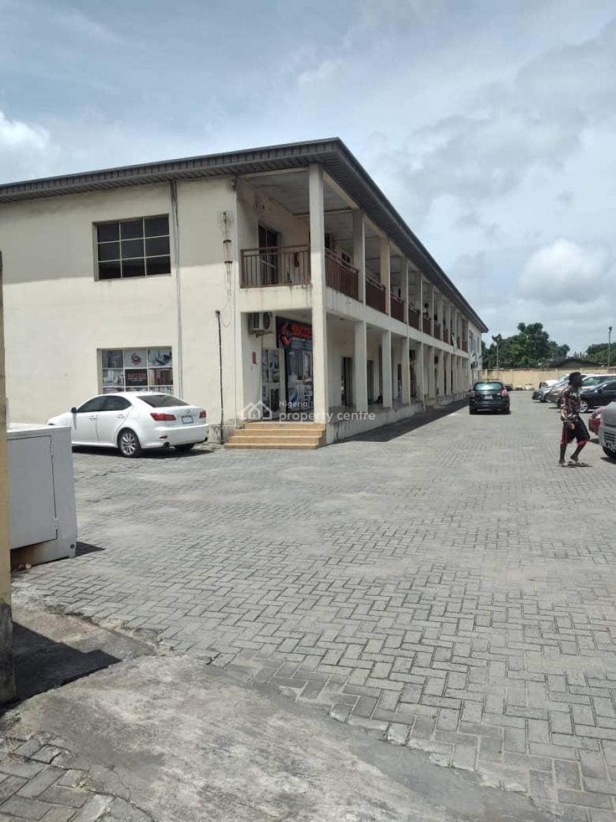 24sqm Open Office (upstair), Platinum Mall, Ikota, Lekki, Lagos, Shop for Rent