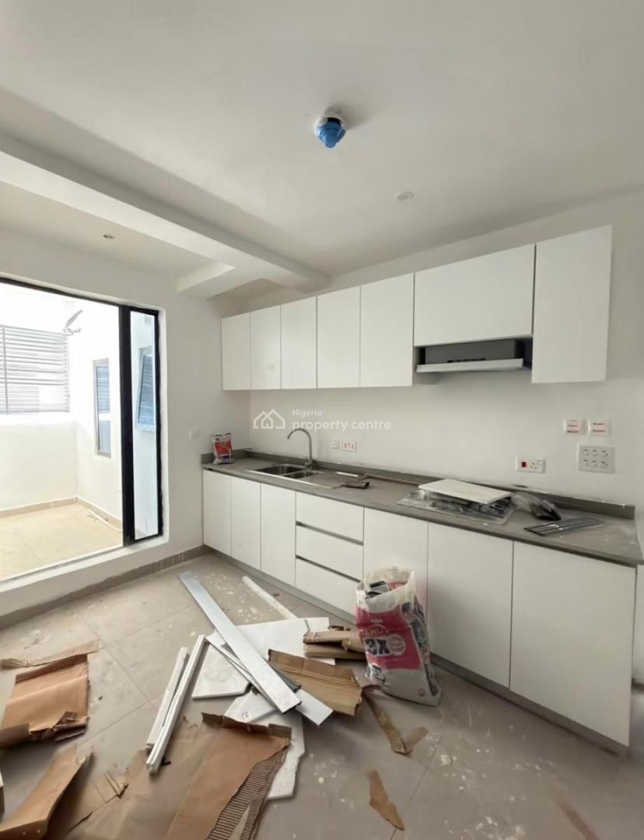 a Brand New 2 Bedroom with Swimming Pool, Gym, Elevator, Lekki Phase 1, Lekki, Lagos, Flat / Apartment for Rent