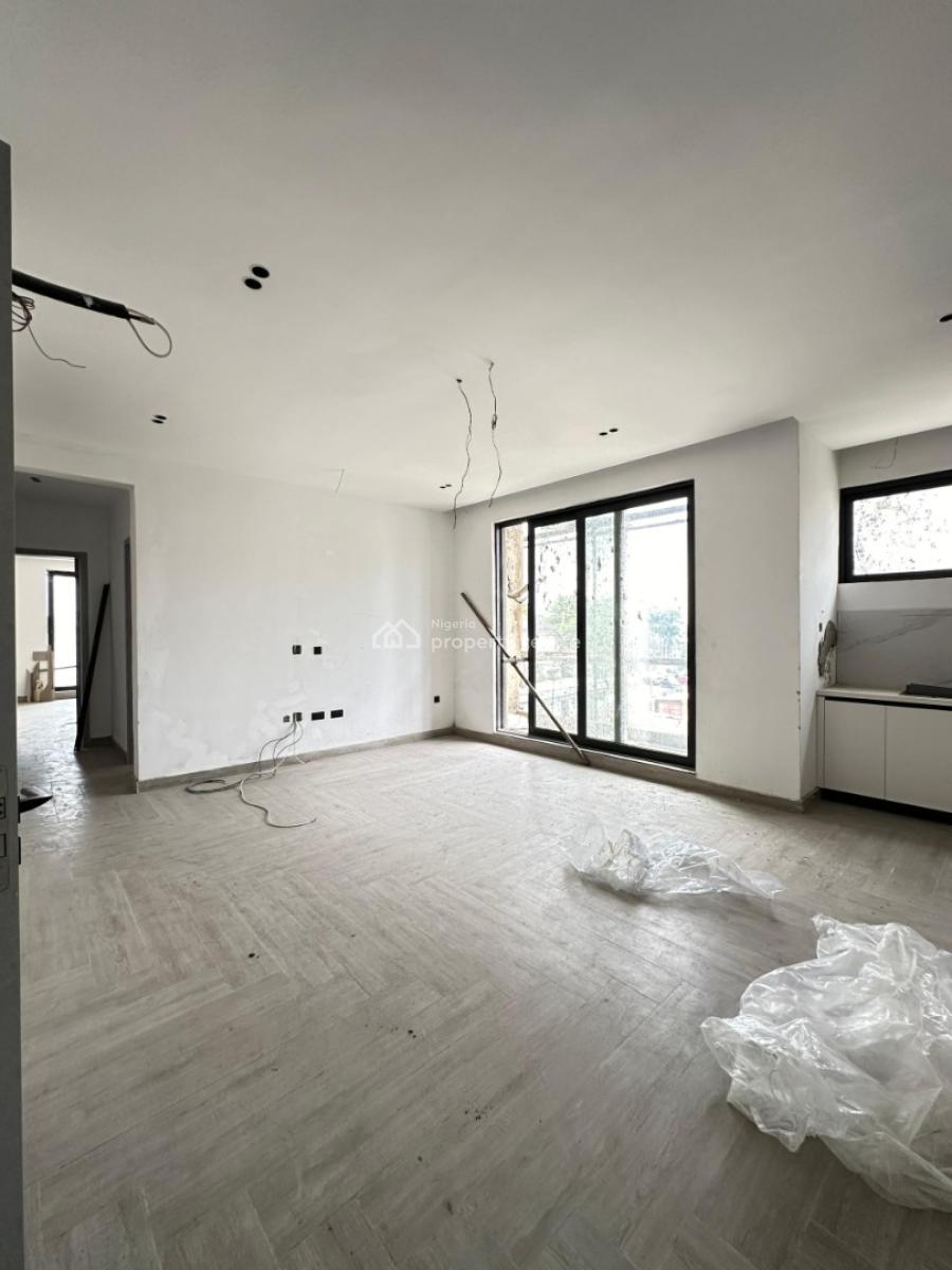 Newly Built Spacious 3 Bedroom Apartment with Top Notch Finishing, Old Ikoyi, Less Than 2mins From The Ikoyi Link Bridge, Ikoyi, Lagos, Block of Flats for Sale