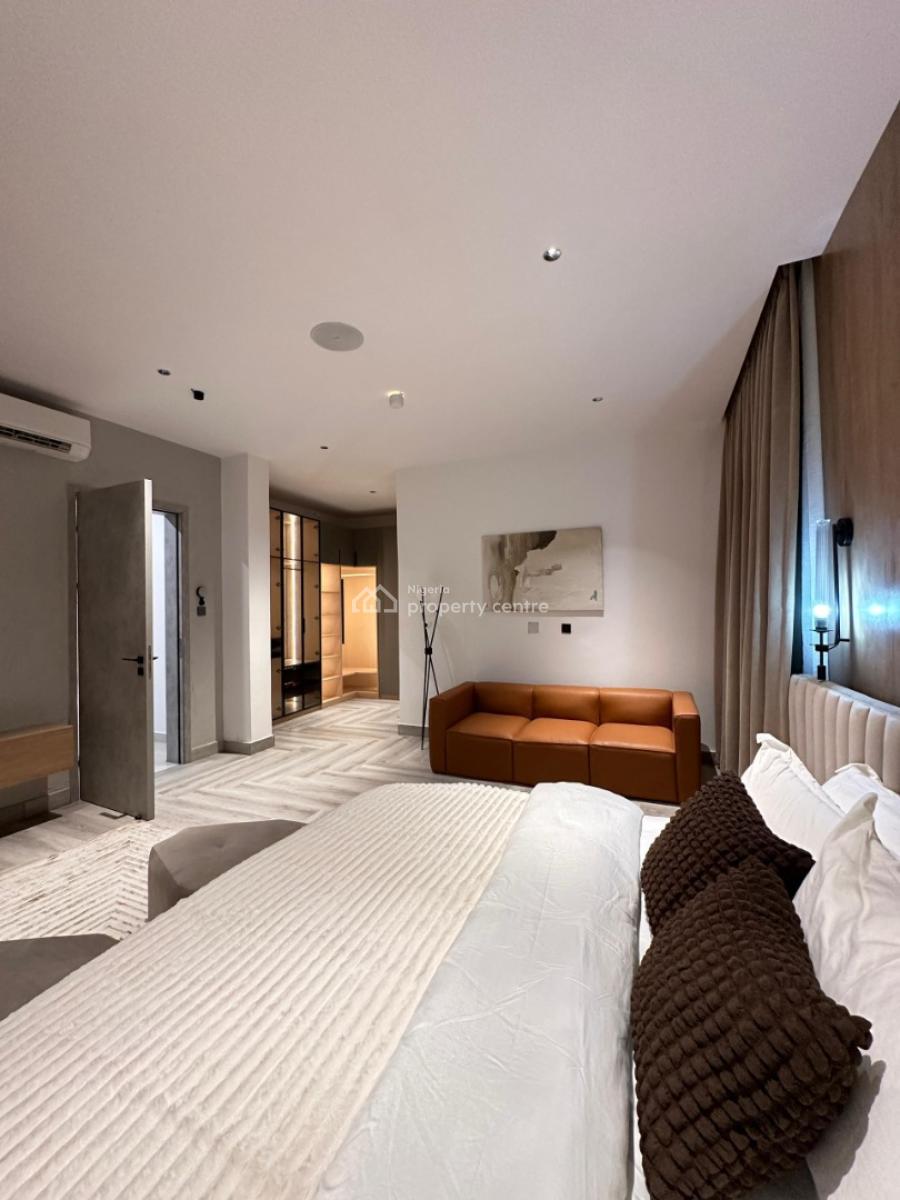 Newly Built Spacious 3 Bedroom Apartment with Top Notch Finishing, Old Ikoyi, Less Than 2mins From The Ikoyi Link Bridge, Ikoyi, Lagos, Block of Flats for Sale