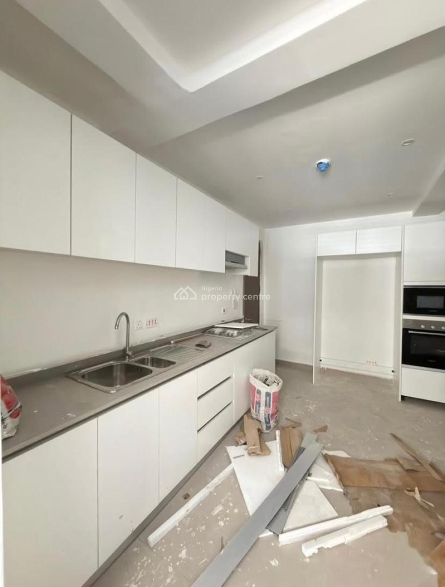 Luxury 2 Bedroom Apartment with Swimming Pool, Gym, Elevator, Lekki Phase 1, Lekki, Lagos, Flat / Apartment for Rent