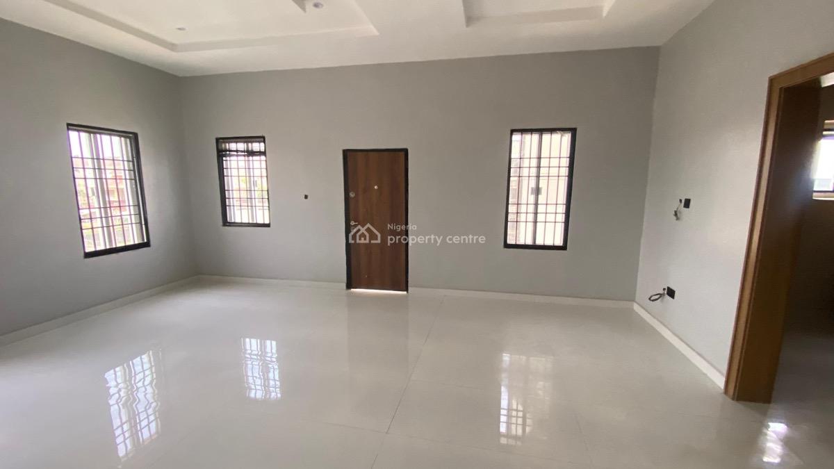 Contemporary 5 Bedroom Spacious Detached Duplex,bq ,inside an Estate, Serene Neighborhood & Good Access Road, Jahi, Abuja, Detached Duplex for Sale