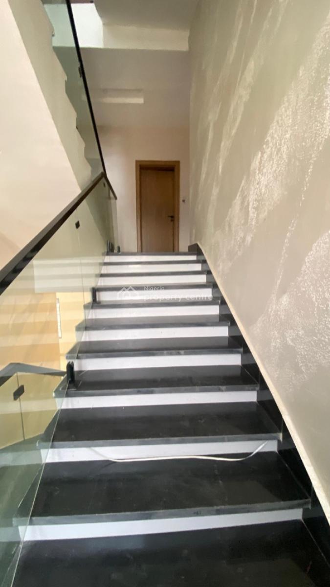 Contemporary 5 Bedroom Spacious Detached Duplex,bq ,inside an Estate, Serene Neighborhood & Good Access Road, Jahi, Abuja, Detached Duplex for Sale