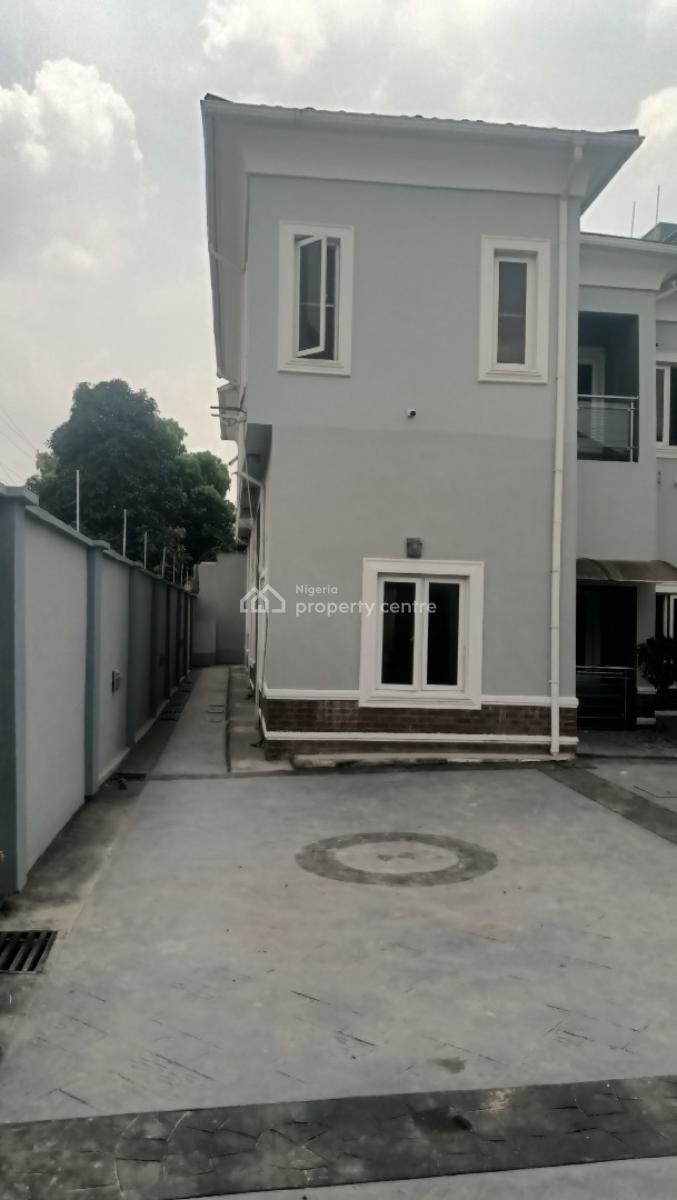 5 Bedroom Semi Detached Duplex, Agbaoku Estate, Opebi, Ikeja, Lagos, Semi-detached Duplex for Rent