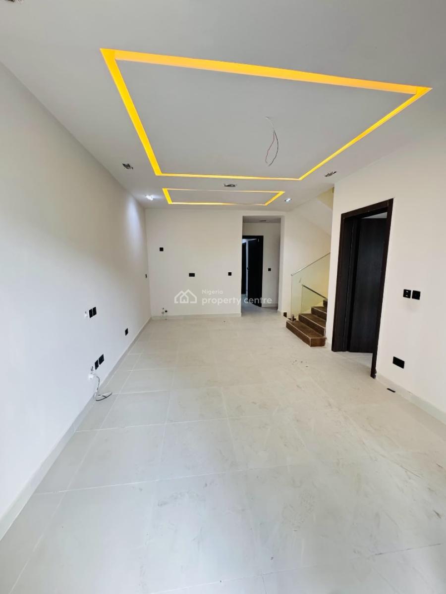 Newly Built Serviced 4-bedroom Terrace Duplex with Bq, Lekki Phase 1, Lekki, Lagos, Flat / Apartment for Rent