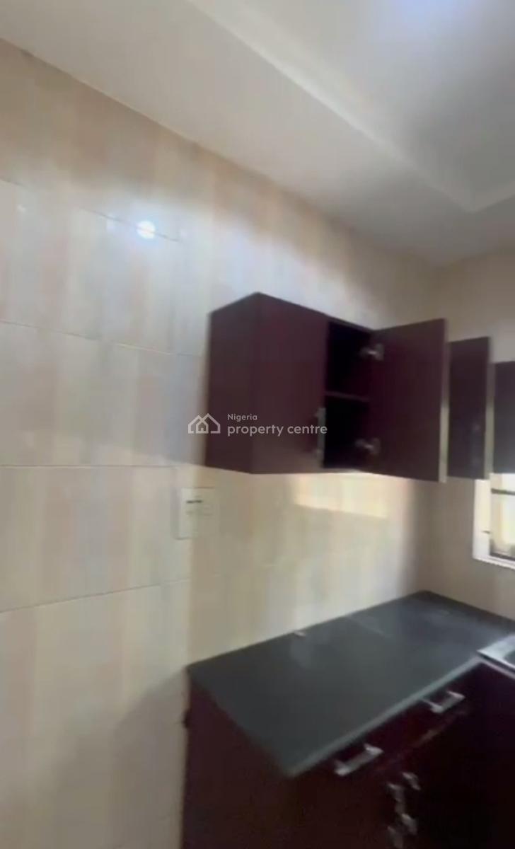 Massive Spacious Standard 2 Bedroom Apartment, Apo Resettlement, Apo, Abuja, Flat / Apartment for Rent