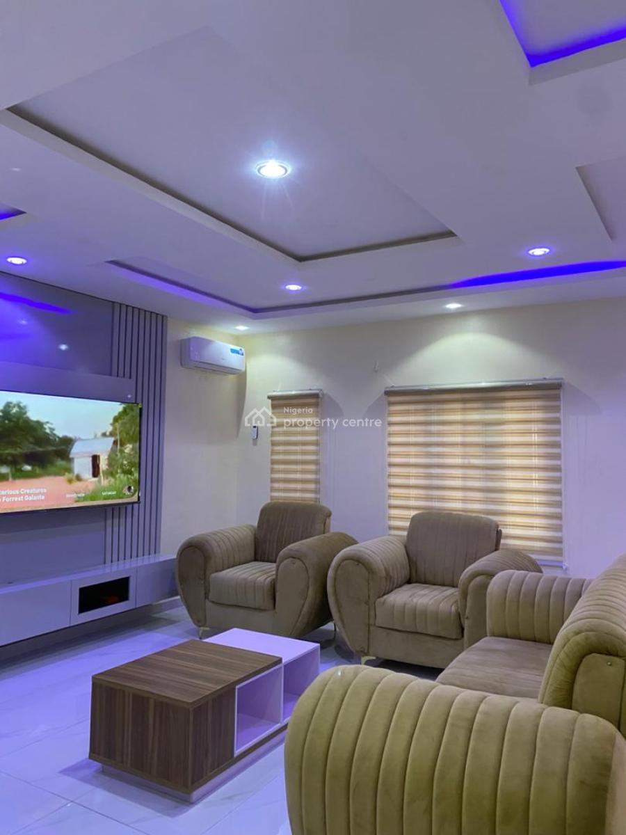 Sharp Lovely 3 Bedroom Apartment with Bq, Orchid Road Lekki Eti-osa Lagos, Lekki Phase 2, Lekki, Lagos, Flat / Apartment for Sale