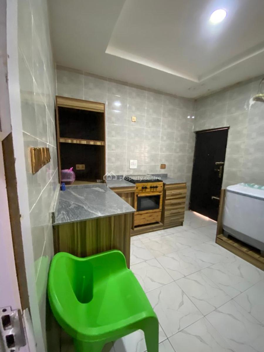 Sharp Lovely 3 Bedroom Apartment with Bq, Orchid Road Lekki Eti-osa Lagos, Lekki Phase 2, Lekki, Lagos, Flat / Apartment for Sale