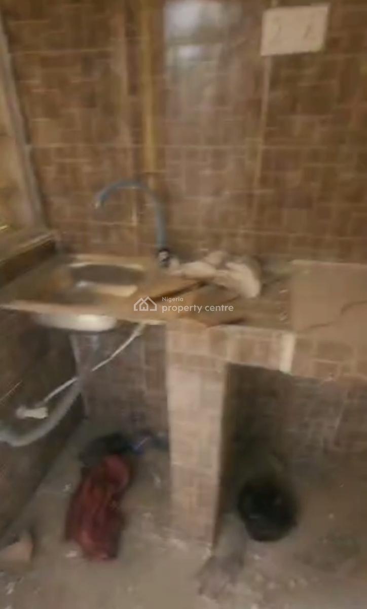 Newly Built Spacious 2 Bedroom Apartment, Off Kilo Bustop, Kilo, Surulere, Lagos, Flat / Apartment for Rent