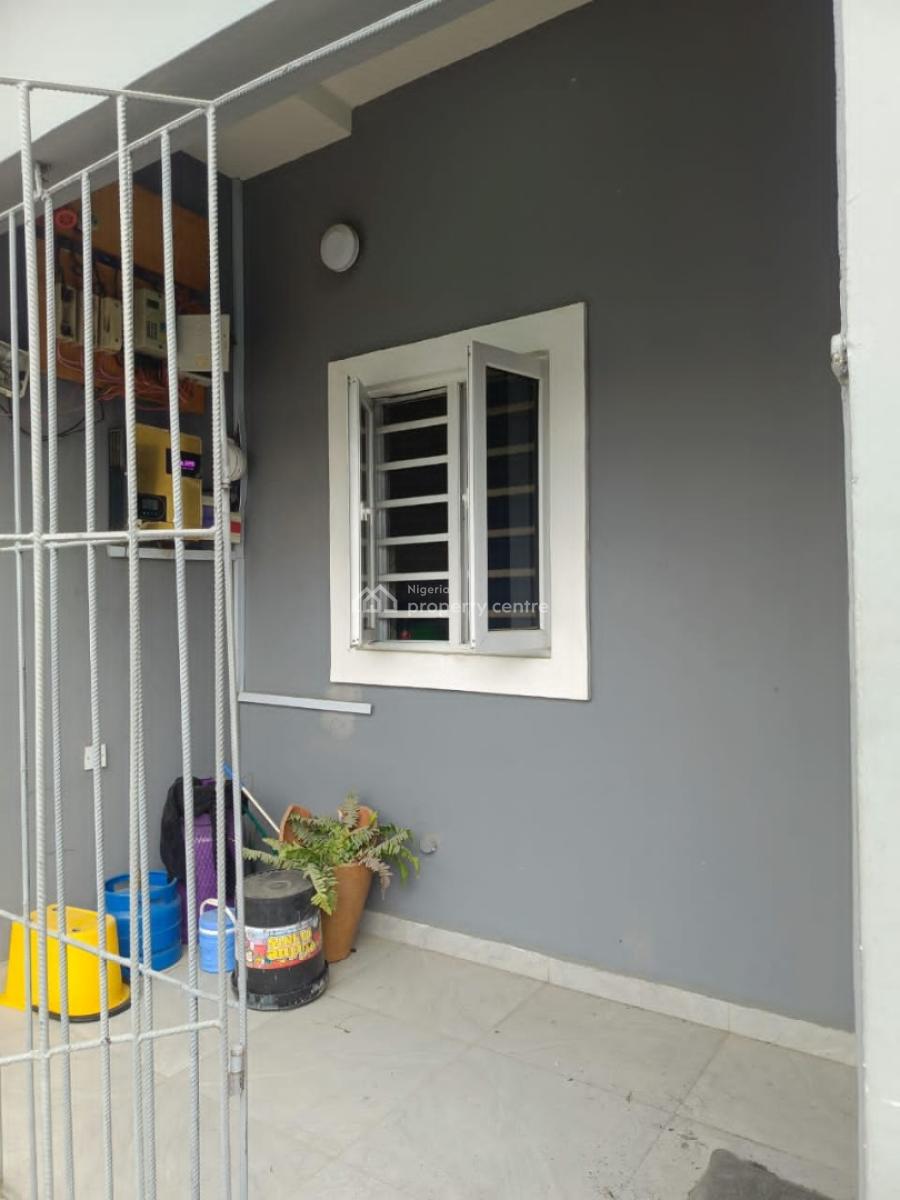 2 Bedroom Detached Bungalow ( Self Compound), Abraham Adesanya Estate, Ajah, Lagos, Detached Bungalow for Rent