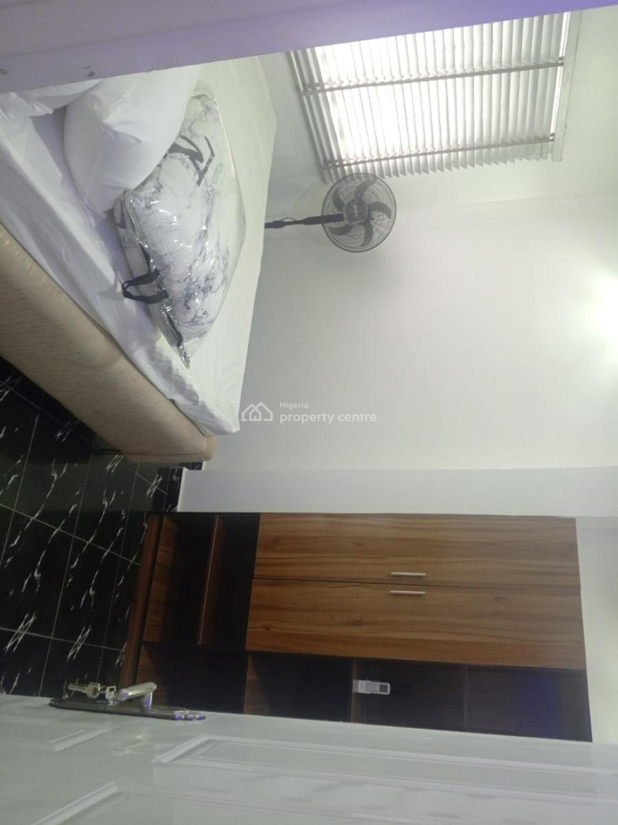 Beautiful Miniflat, Calabar Street, Surulere, Lagos, Mini Flat (room and Parlour) Short Let