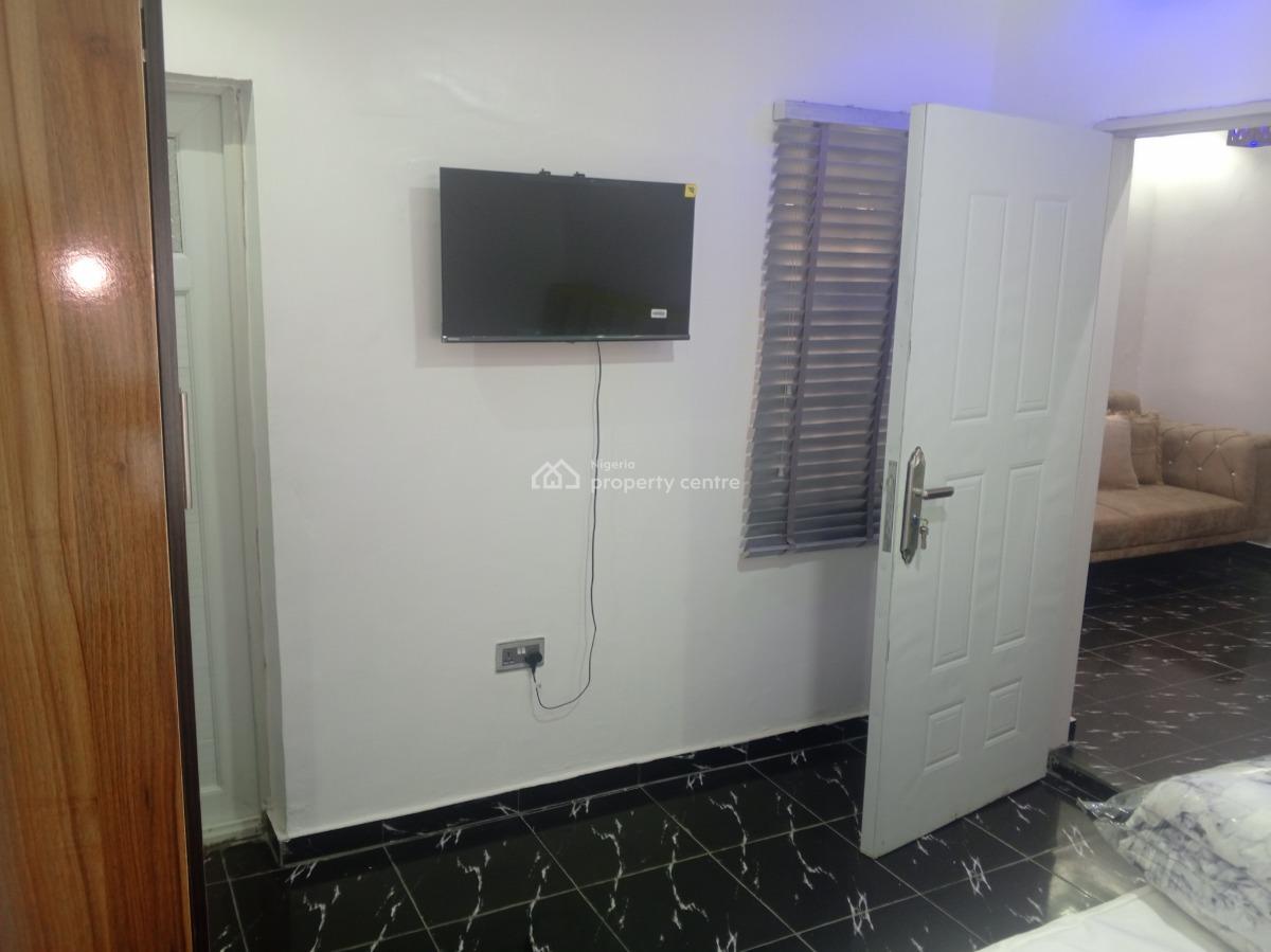 Beautiful Miniflat, Calabar Street, Surulere, Lagos, Mini Flat (room and Parlour) Short Let