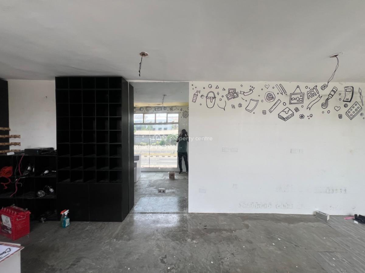 Office Space/ Shop Space on Admiralty Way, Lekki Phase 1, Lekki Phase 1, Lekki Phase 1, Lekki, Lagos, Office Space for Rent
