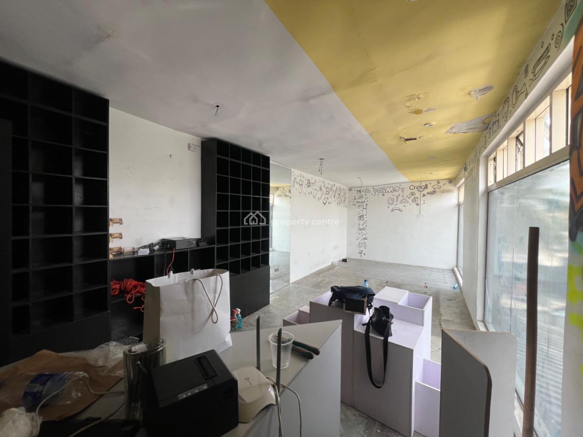 Office Space/ Shop Space on Admiralty Way, Lekki Phase 1, Lekki Phase 1, Lekki Phase 1, Lekki, Lagos, Office Space for Rent