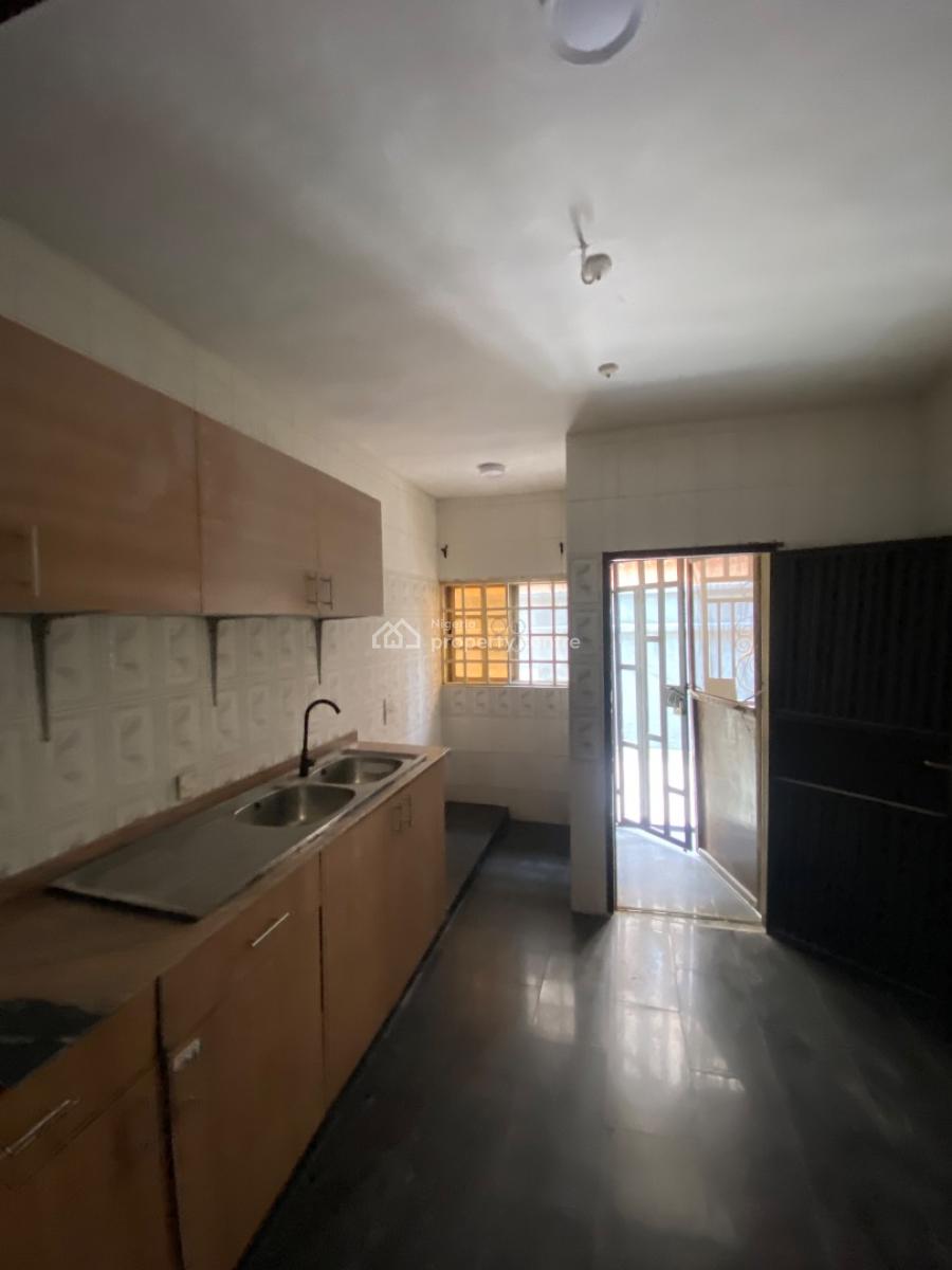 Lovely 3 Bed Apartment Ground Floor, Osapa London, Osapa, Lekki, Lagos, Flat / Apartment for Rent