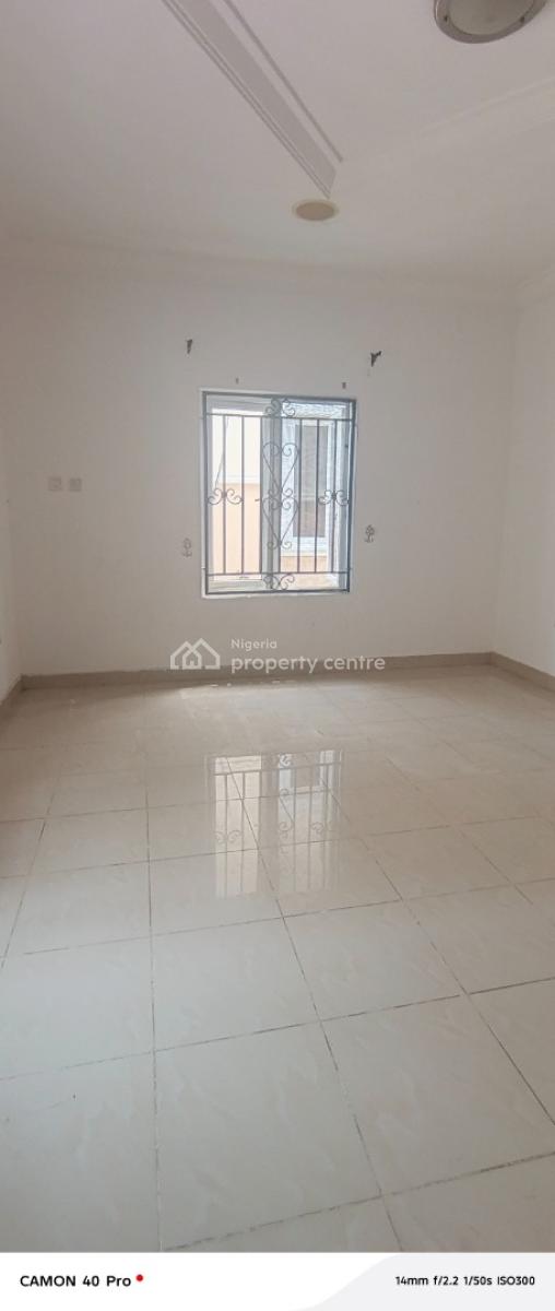3 Bedroom Flat Shared Apartment in Osapa, Osapa London, Osapa, Lekki, Lagos, Self Contain (single Rooms) for Rent