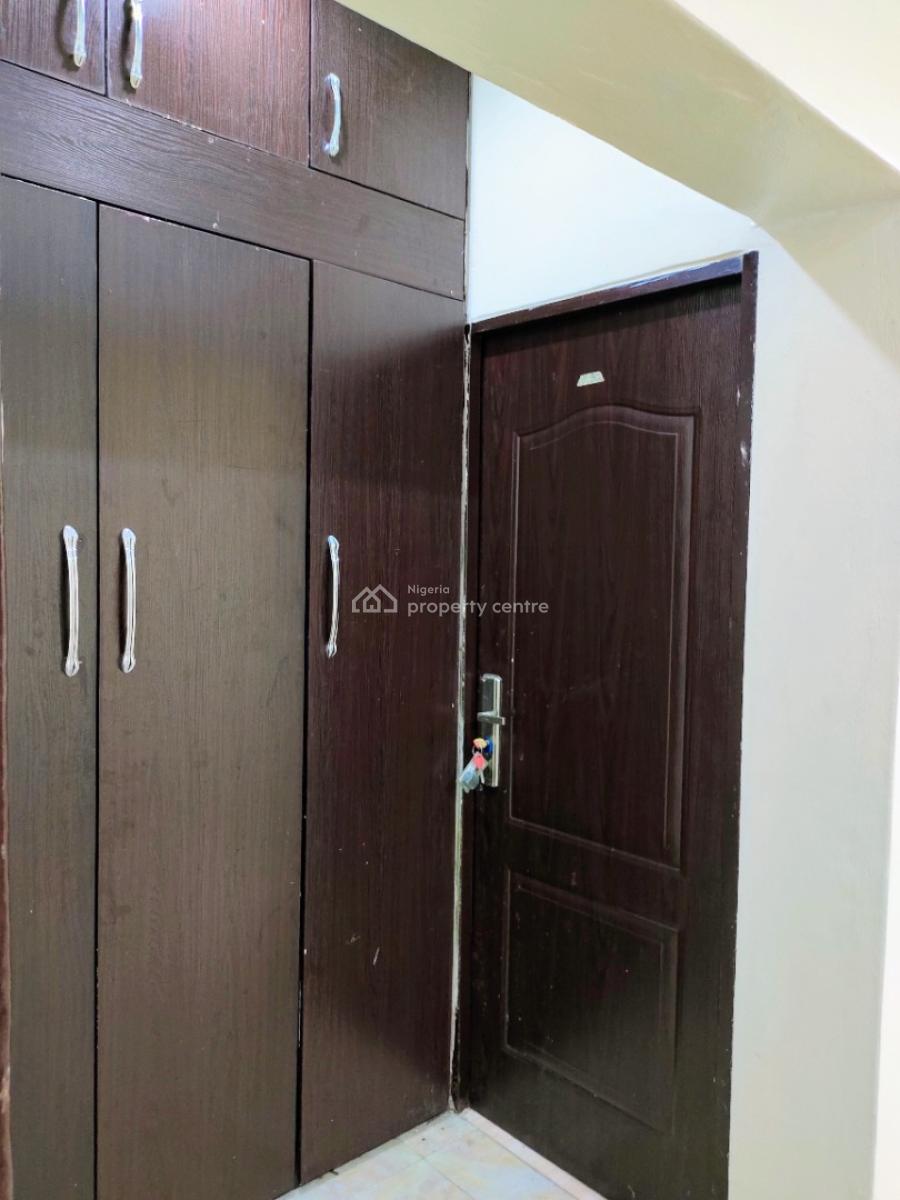 Standard 3 Bedroom Flat, Akwaima Estate, Uyo, Akwa Ibom, Flat / Apartment for Rent