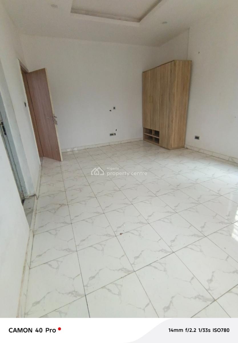 Luxury Mini Flat with Visitors Toilet in Chevron, Chevron By The Toll Gate, Lekki, Lagos, Mini Flat (room and Parlour) for Rent