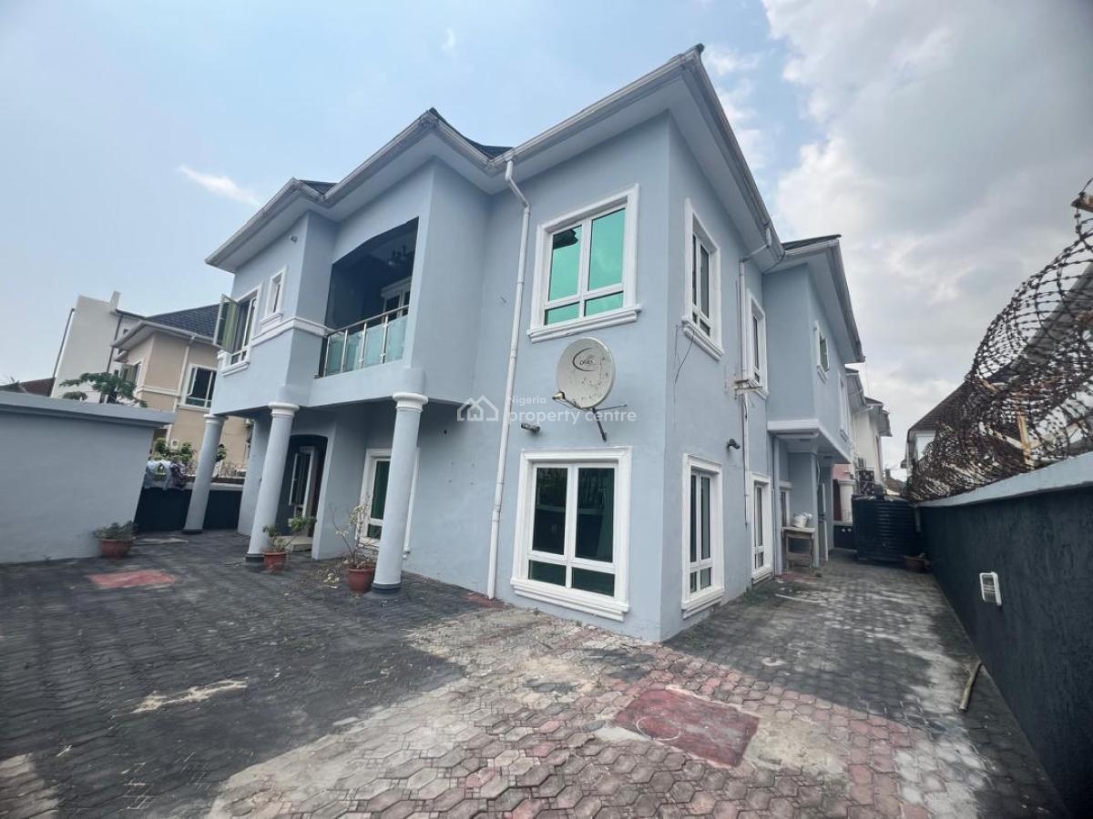 Clean Ensuit 4 Bedroom Fully  Detached House with 2 Living Room, in a Secured Est, Badore, Ajah, Lagos, Detached Duplex for Rent
