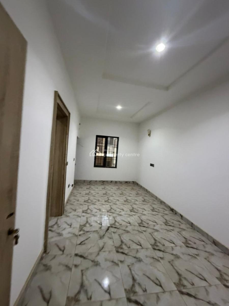 Smart 4 Bedrooms, Guzape District, Abuja, Terraced Duplex for Rent